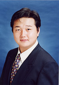 金成在